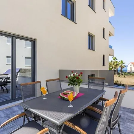 Daire In Podstrana-sv Martin With Sea View, Terrace, Air Conditioning, Wifi 4777-1